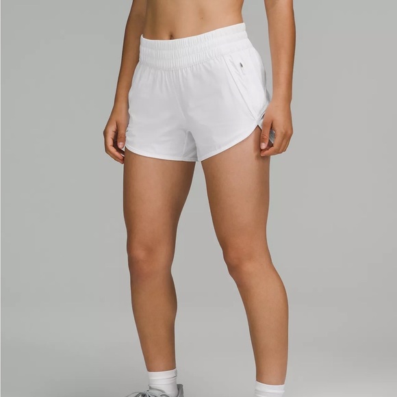 lululemon athletica Pants - Lululemon Tracker LR Short 4" Lined